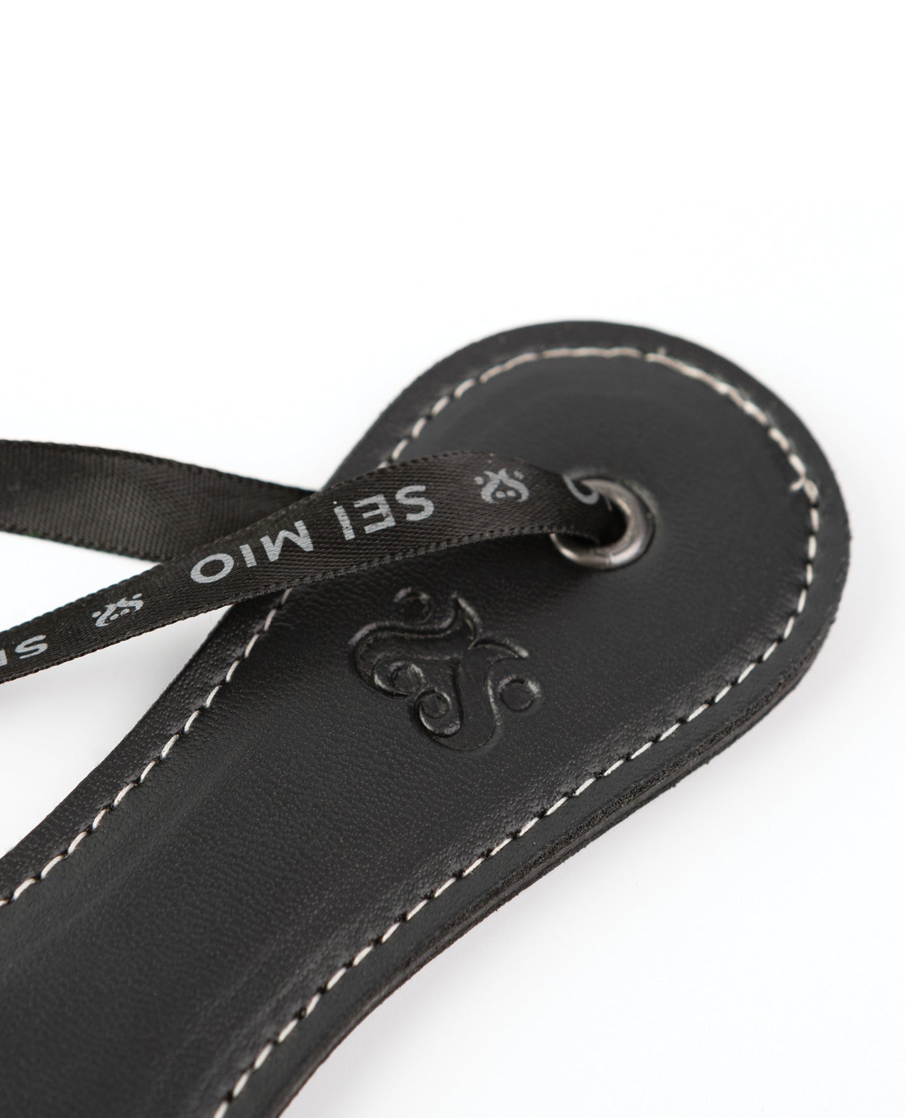Sei Mio Roundly Chastised Broad Circular Spanking Paddle - Black